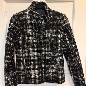 NWOT Ann Taylor Black and White Textured Blazer
